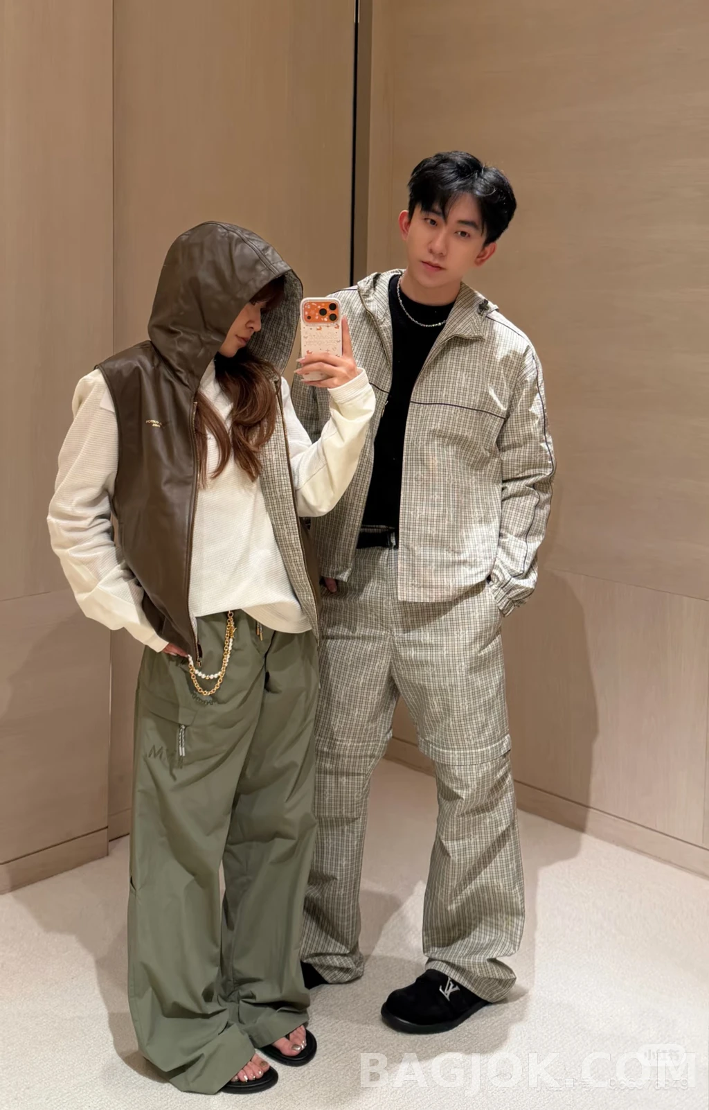 루이비통 루이비통 리버서블 후드 베스트 상세 이미지
