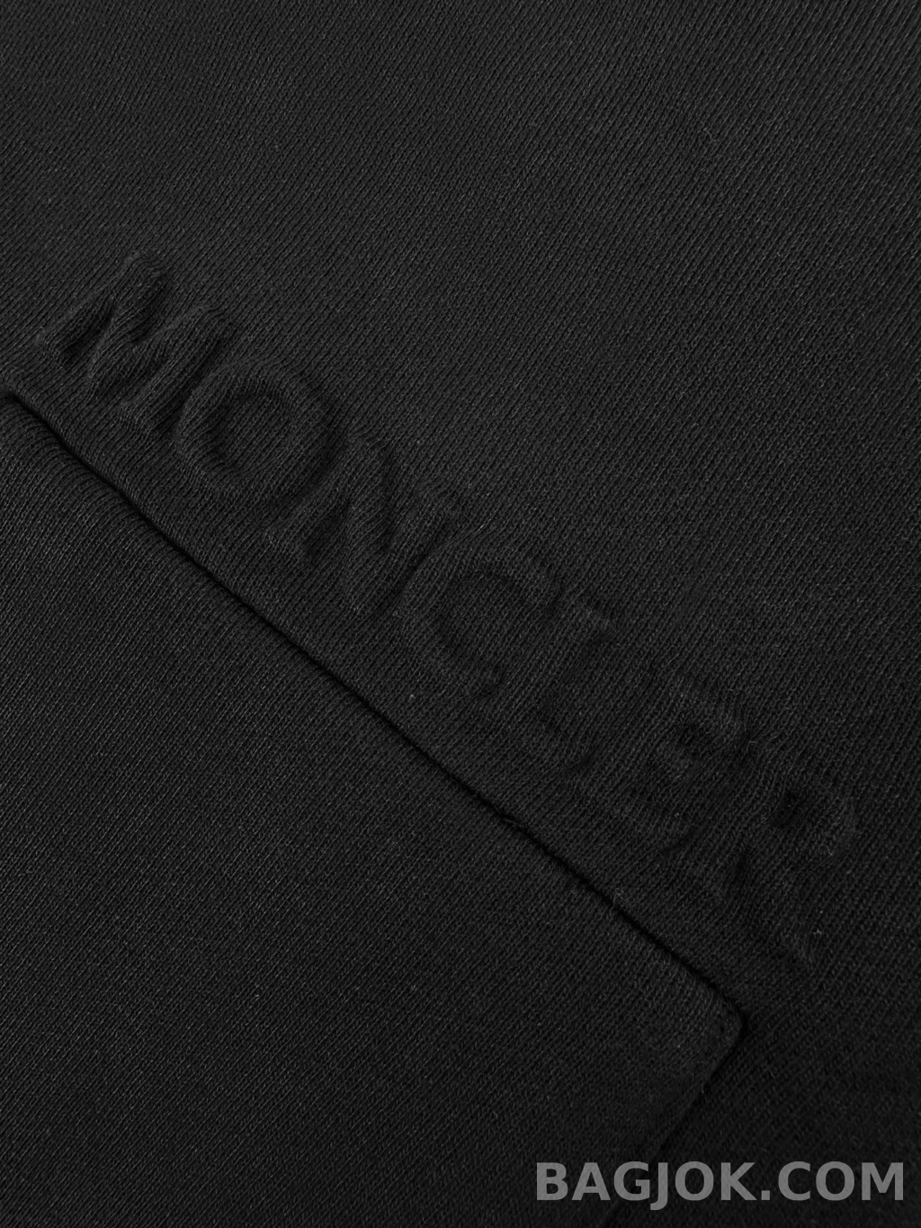 몽클레어 몽클레어 로고포켓 맨투맨 상세 이미지