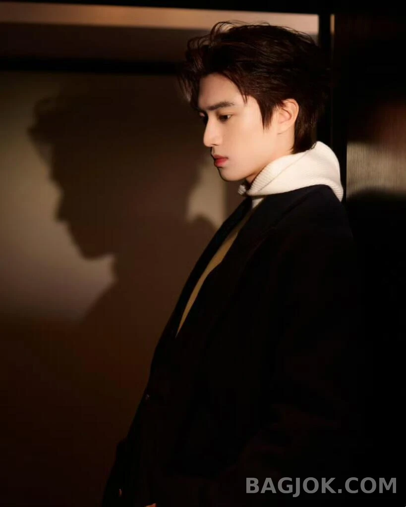 몽클레어 몽클레어 립 후드니트 상세 이미지