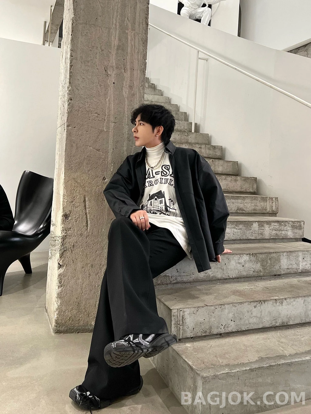 발렌시아가 발렌시아가 로고 셔츠 상세 이미지