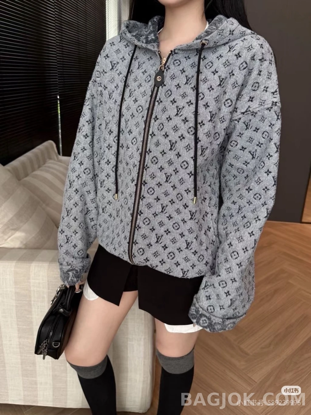 루이비통 루이비통 모노그램 펠트 후드 집업 상세 이미지