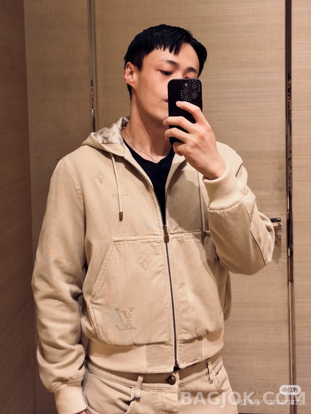 루이비통 루이비통 자수 후드 집업 상세 이미지