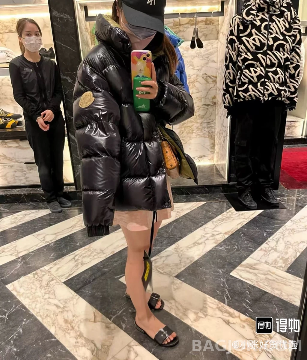 몽클레어 몽클레어 더보 패딩 상세 이미지