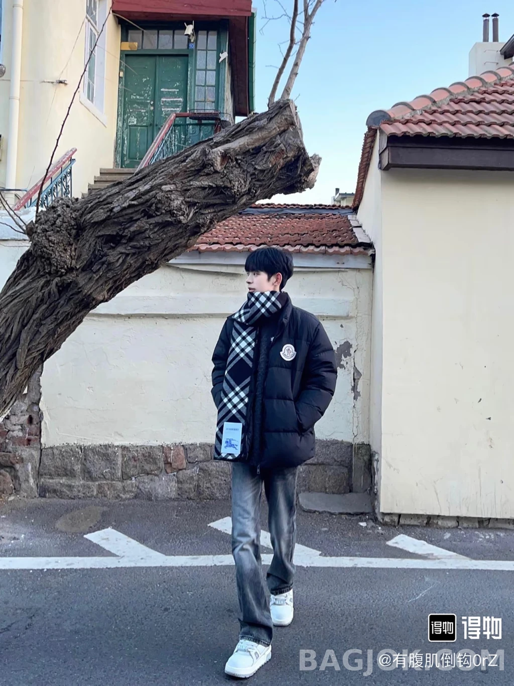 몽클레어 몽클레어 스탠드넥 패딩 상세 이미지