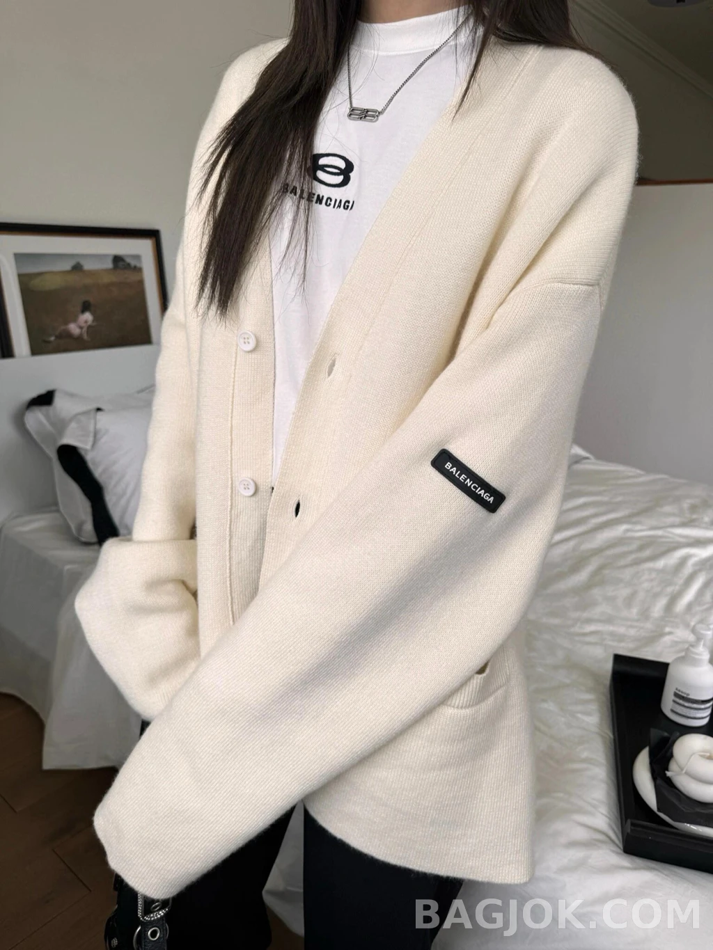 발렌시아가 발렌시아가 슬리브로고 가디건 상세 이미지