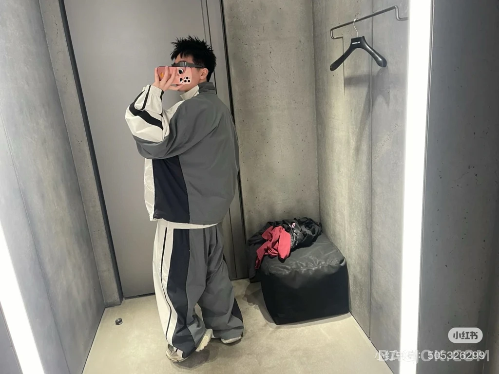 발렌시아가 발렌시아가 컬러블록 재킷 상세 이미지