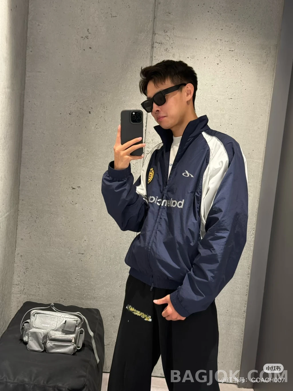 발렌시아가 발렌시아가 트랙 재킷 상세 이미지