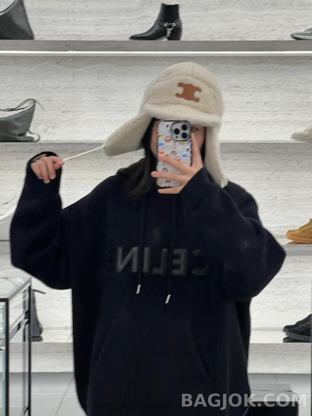 셀린느 셀린느 레더로고 와플 후드 상세 이미지