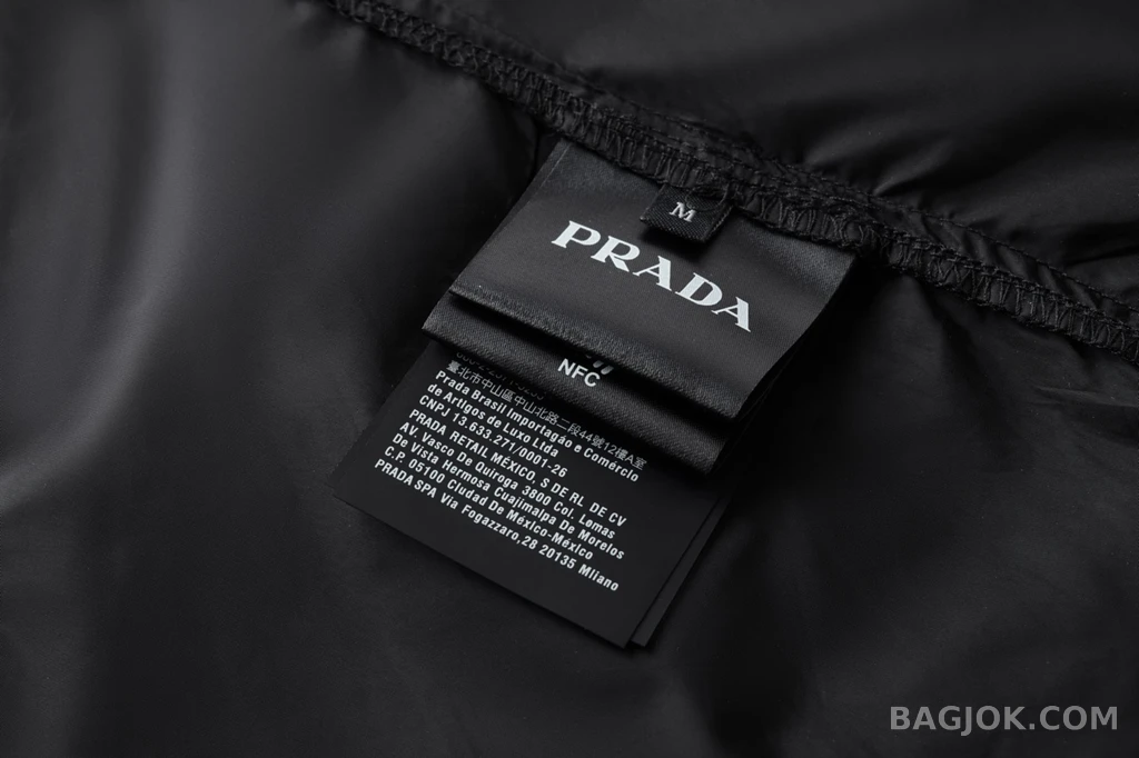프라다 프라다 나일론 와이드팬츠 상세 이미지
