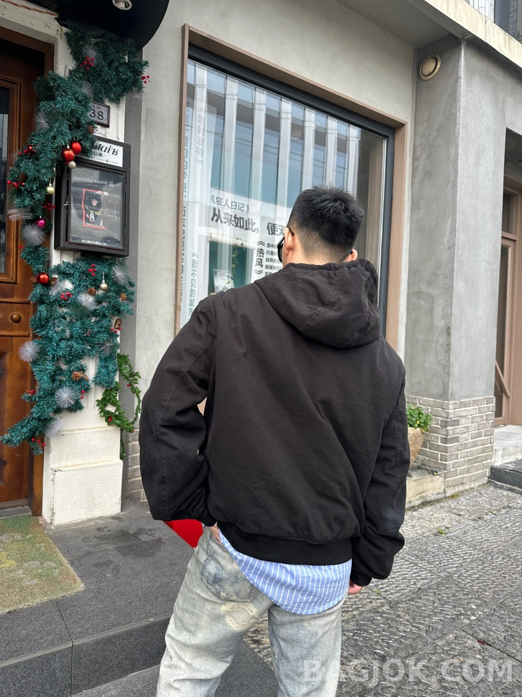 프라다 프라다 삼각로고 후드 재킷 상세 이미지
