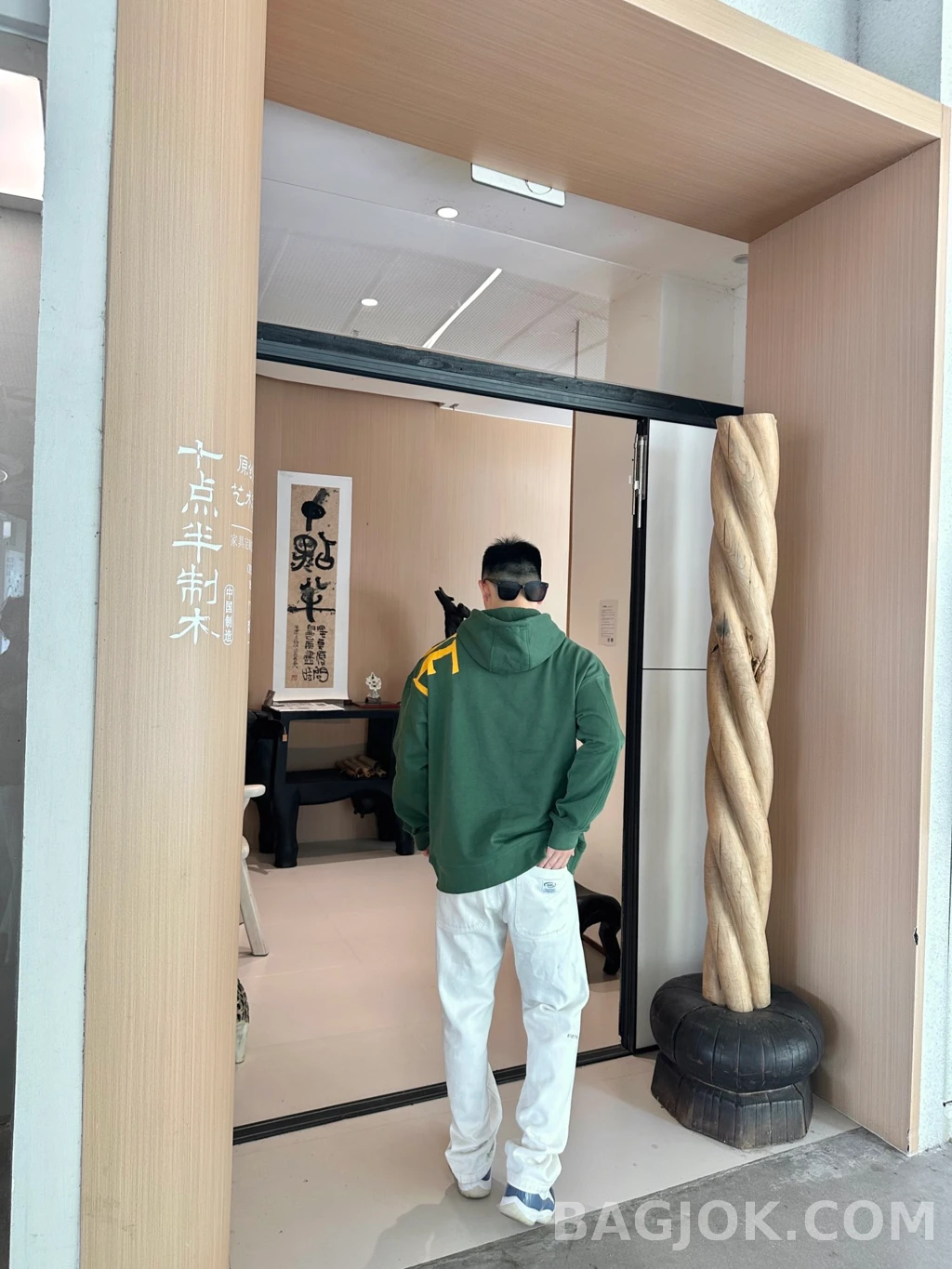 로에베 로에베 로고 후드 상세 이미지