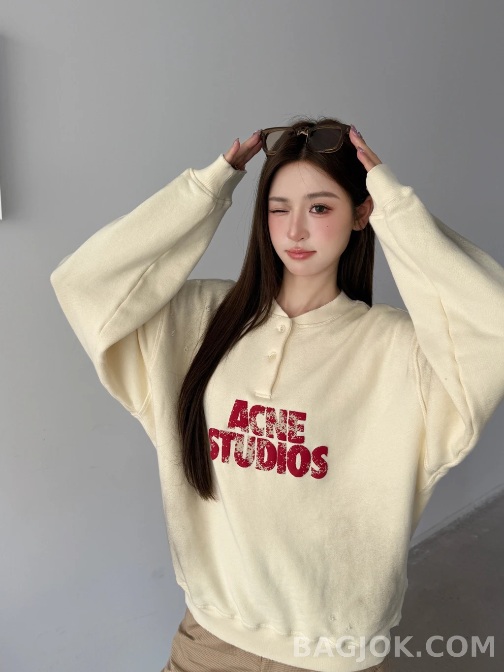 아크네 스튜디오 아크네스튜디오 로고 맨투맨 상세 이미지