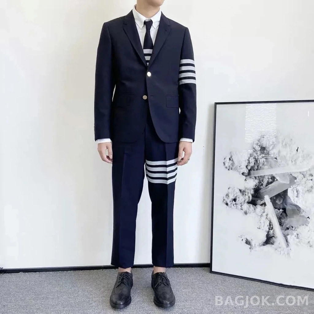톰브라운 톰브라운 사선립 블레이저 상세 이미지