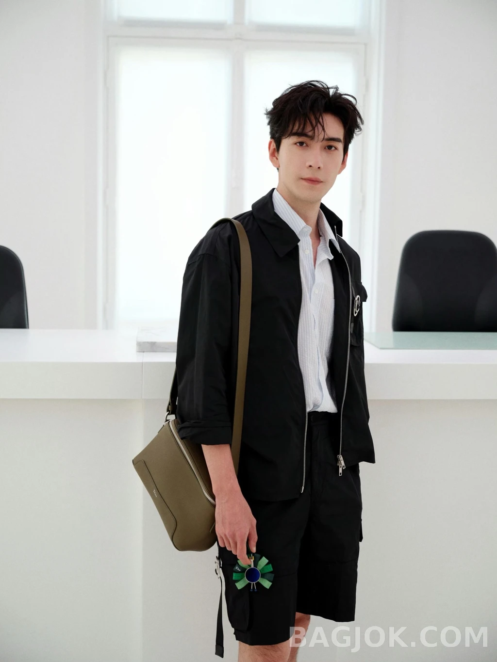 디올 디올 포켓버클 집업셔츠 상세 이미지