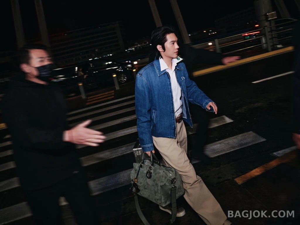 디올 디올 포켓자수 데님집업 상세 이미지