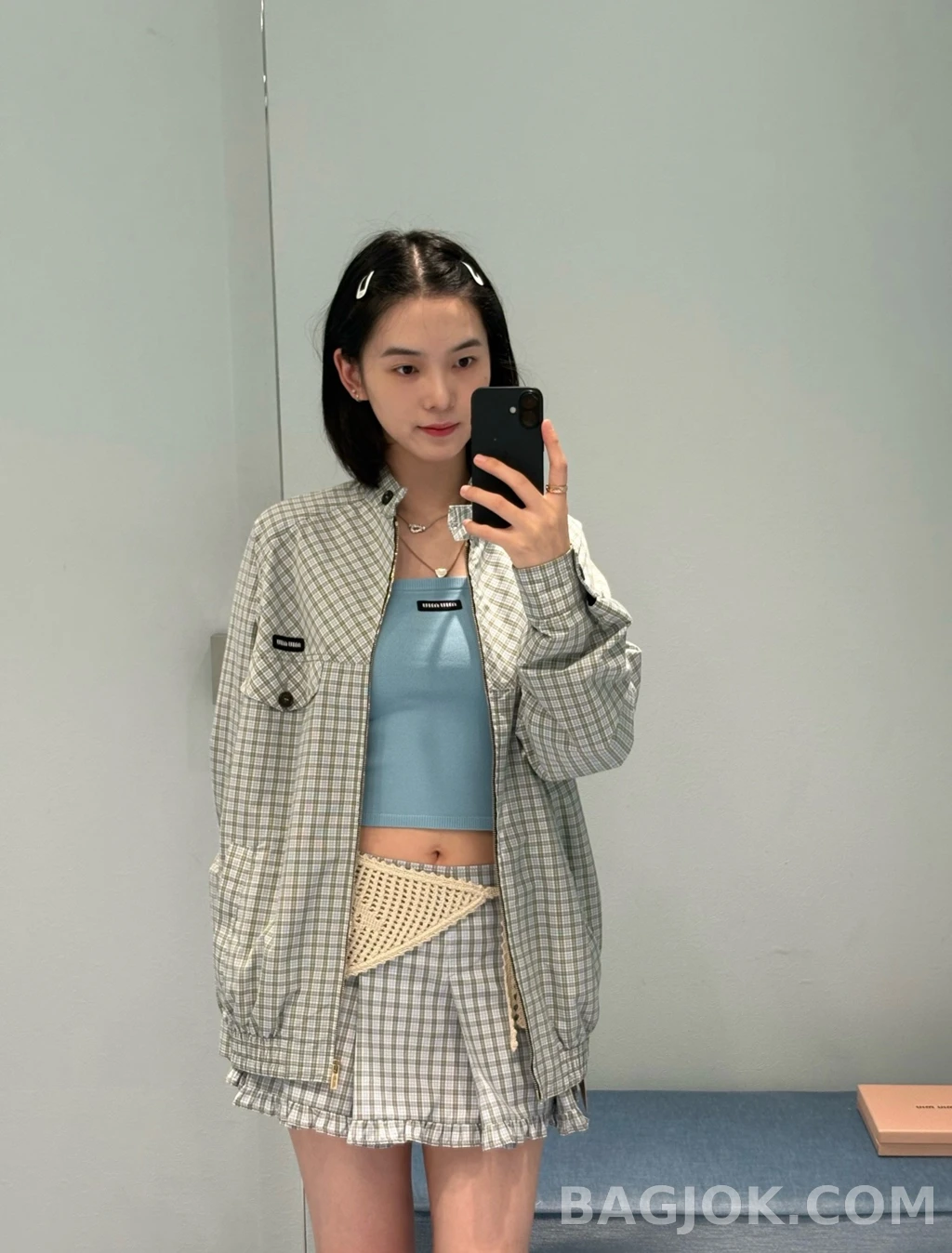 미우미우 미우미우 체크 윈드자켓 상세 이미지