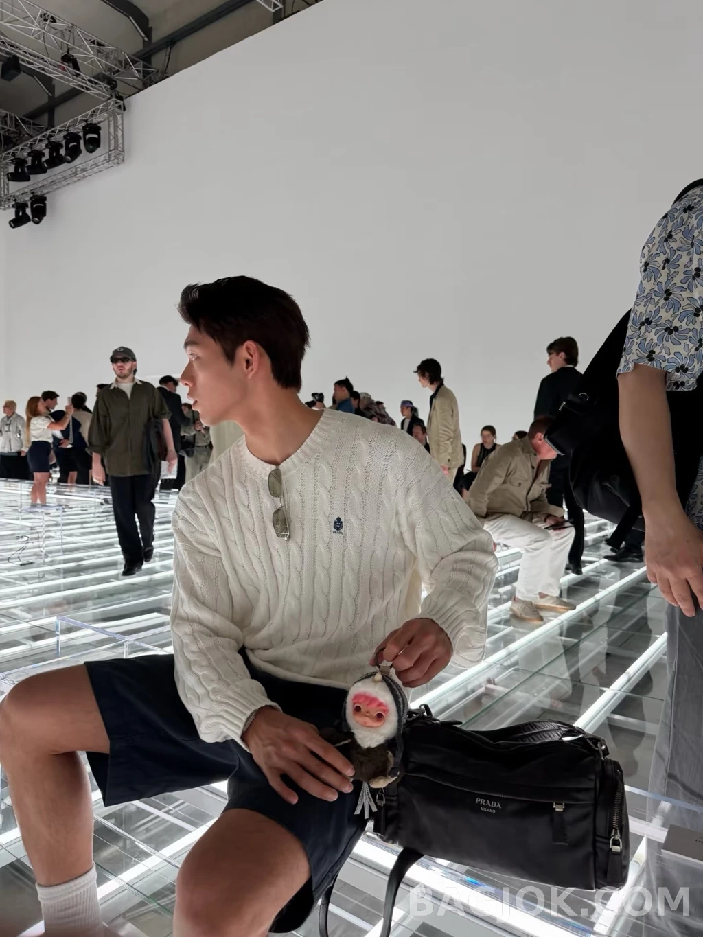 프라다 프라다 꽈배기 니트 상세 이미지
