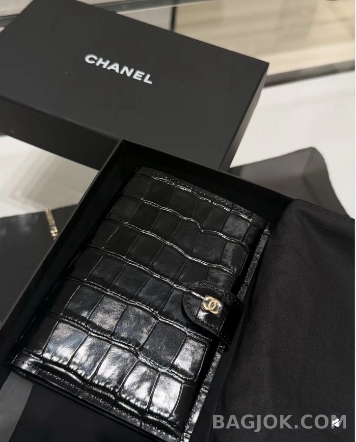 샤넬 샤넬 클래식 악어 엠보싱 카드 홀더 상세 이미지