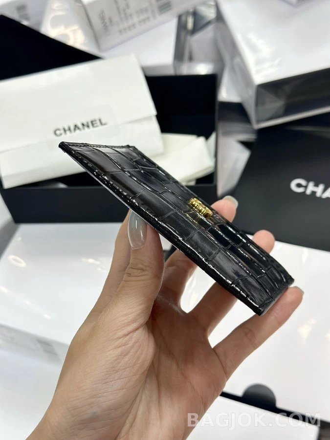 샤넬 샤넬 26S 크로커 로고 카드홀더 금장 카프 상세 이미지