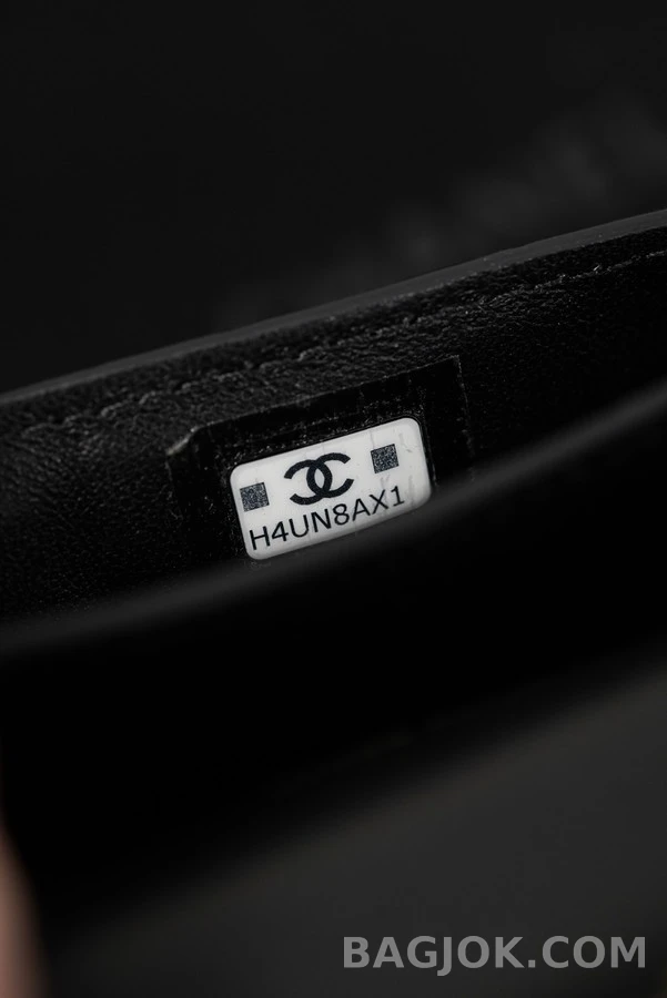 샤넬 샤넬 악어 엠보싱 카프스킨 크로코코 스몰 플랩 지갑 상세 이미지
