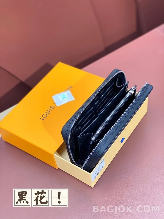 루이비통 루이비통 지피 월렛 버티컬 모노그램 이클립스 상세 이미지