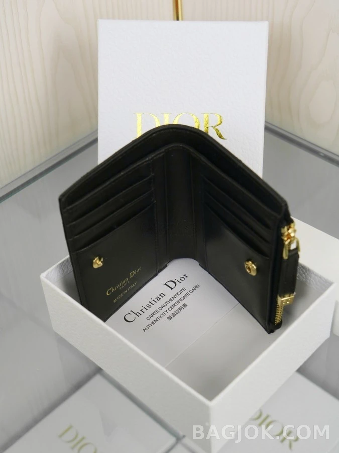 디올 디올 까로 달리아 하트 모티프 지갑 상세 이미지