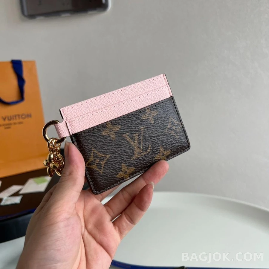 루이비통 루이비통 LV 참 카드 홀더 상세 이미지