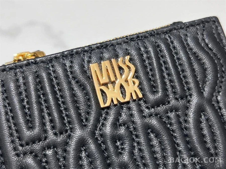 디올 디올 Miss Dior Dahlia 지갑 상세 이미지