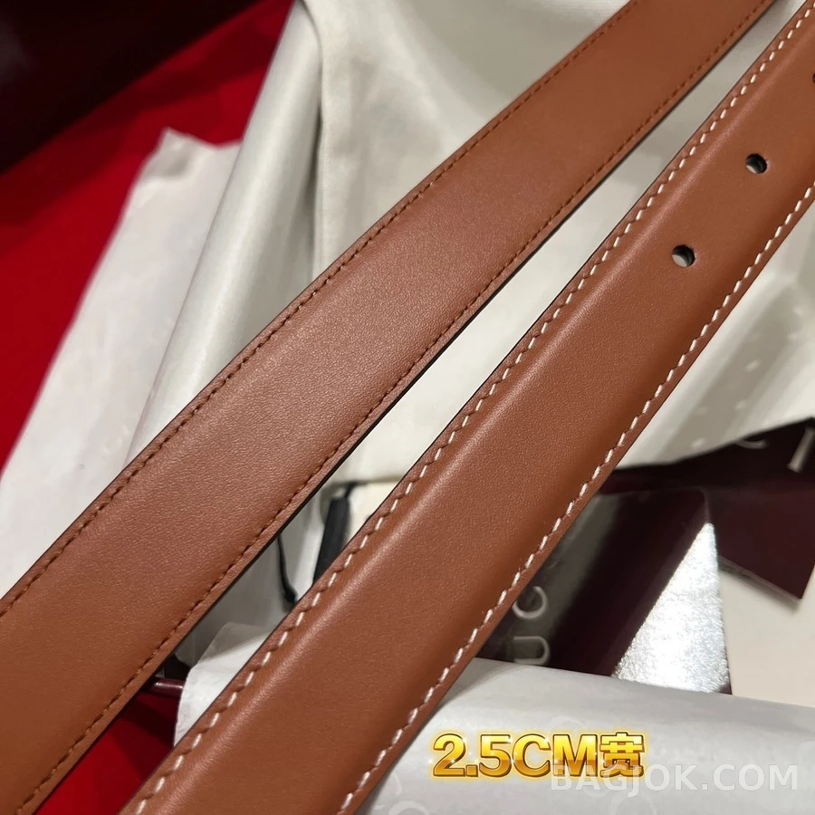 구찌 구찌 로고 참 핀 버클 벨트 상세 이미지