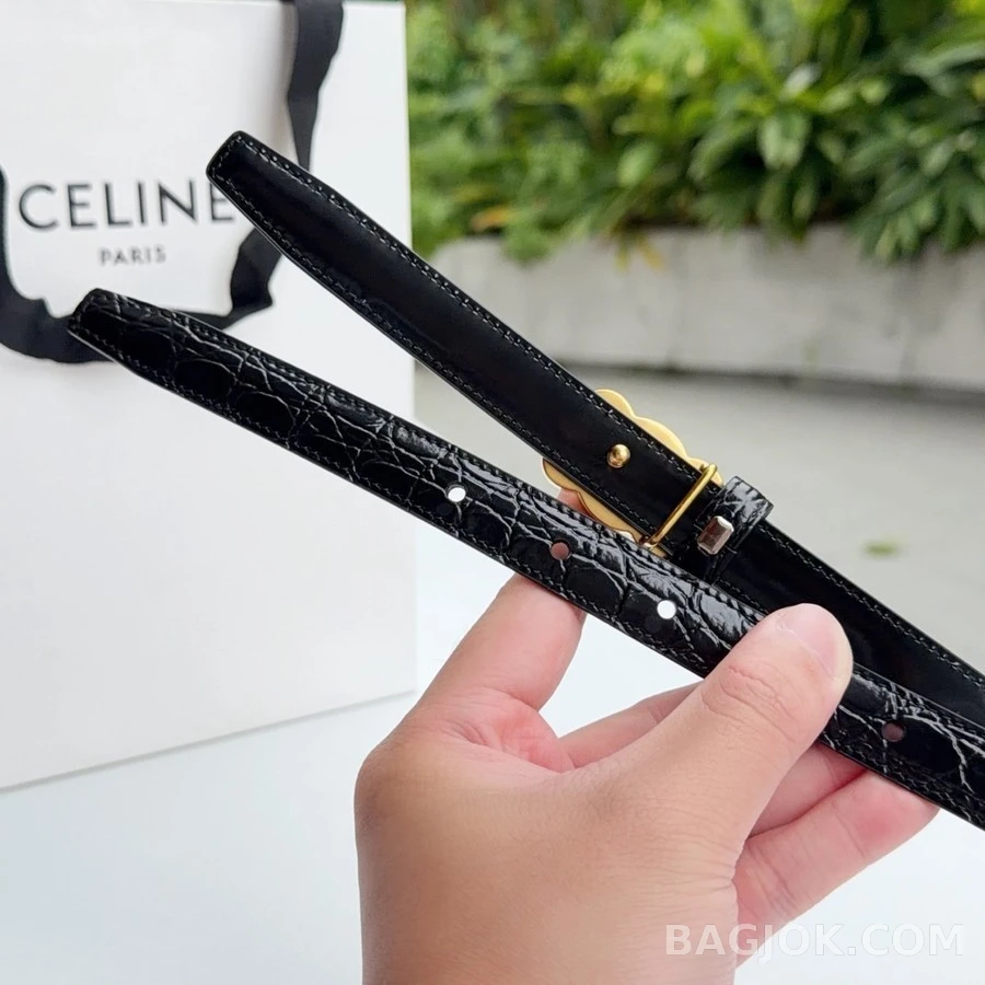 셀린느 셀린느 트리오페 1.8CM 악어 엠보 벨트 상세 이미지