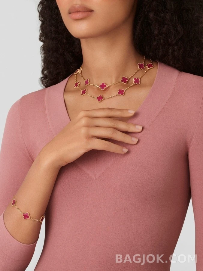 반클리프 아펠 반 클리프 아펠 클로버 목걸이 상세 이미지