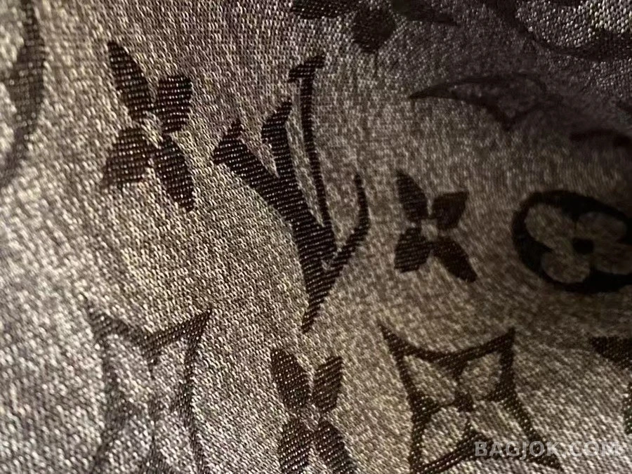 루이비통 루이비통 모노그램 더블 페이스 블랭킷 숄 상세 이미지