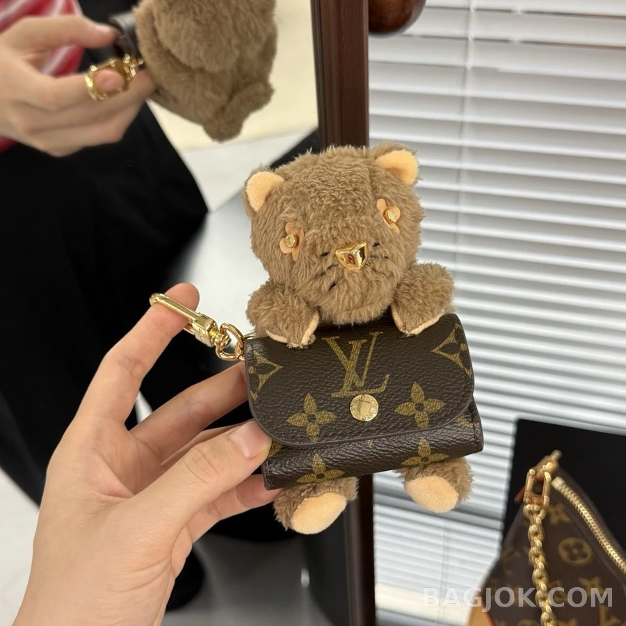 루이비통 루이비통 모노그램 캔버스 베어 키링 상세 이미지