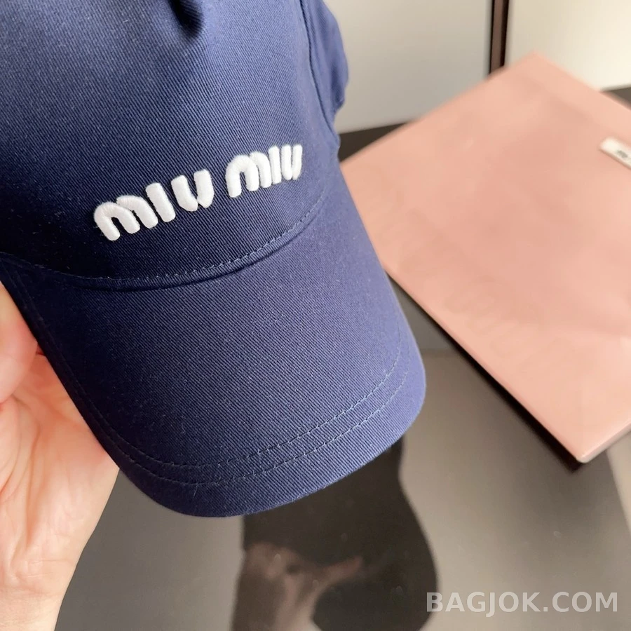 미우미우 미우미우 레터링 볼캡 상세 이미지