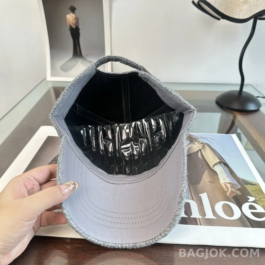 루이비통 루이비통 로고 니트 볼캡 상세 이미지