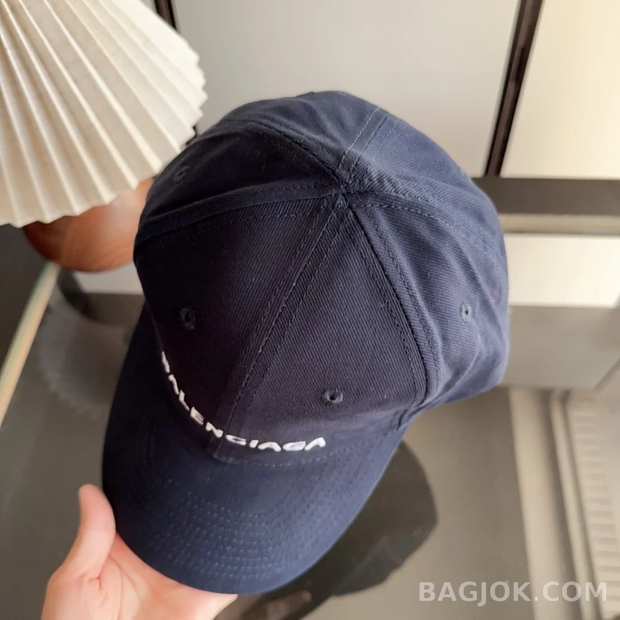 발렌시아가 발렌시아가 레터링 볼캡 상세 이미지