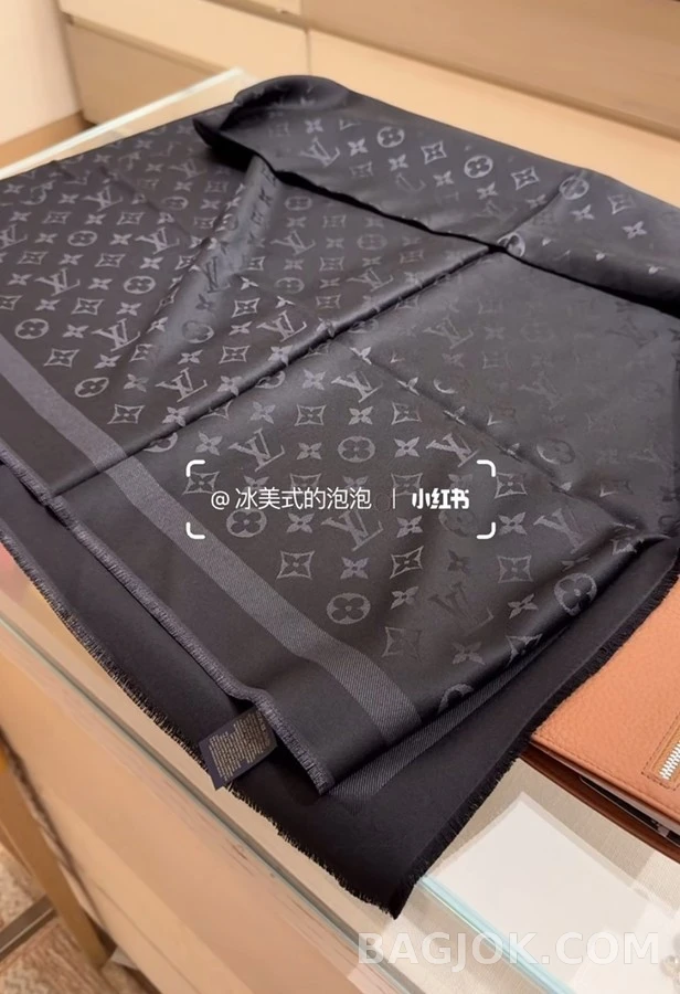 루이비통 루이비통 모노그램 자카드 숄 상세 이미지