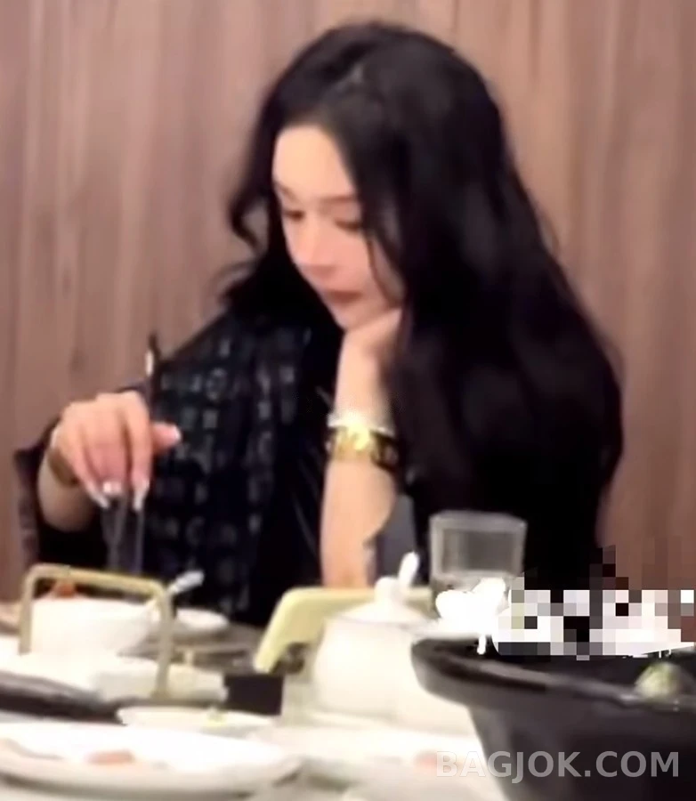 루이비통 루이비통 모노그램 자카드 숄 상세 이미지