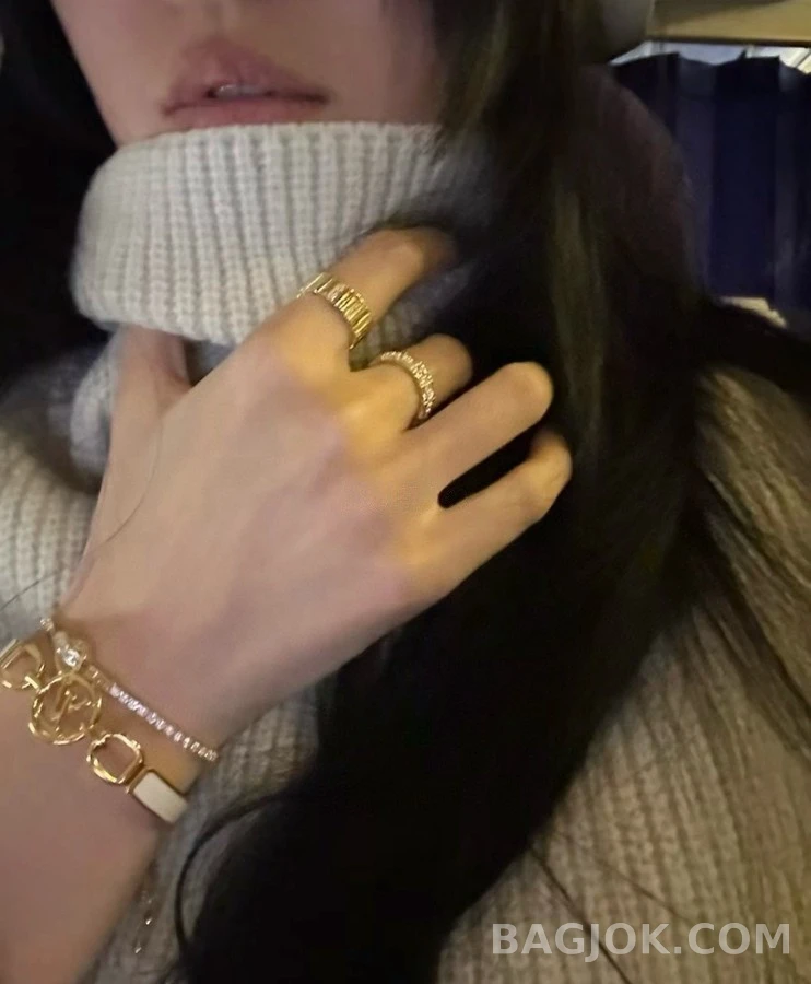 루이비통 루이비통 모노그램 에나멜 팔찌 상세 이미지