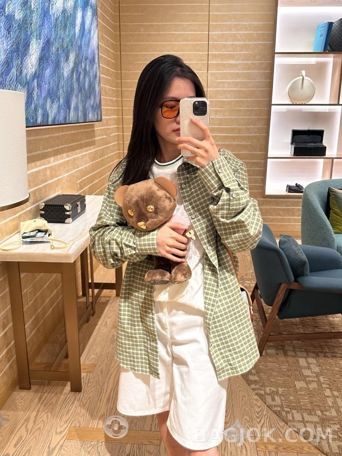 루이비통 루이비통 Doudou Louis 베어 인형 상세 이미지