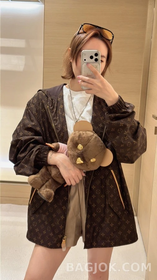 루이비통 루이비통 Doudou Louis 베어 인형 상세 이미지