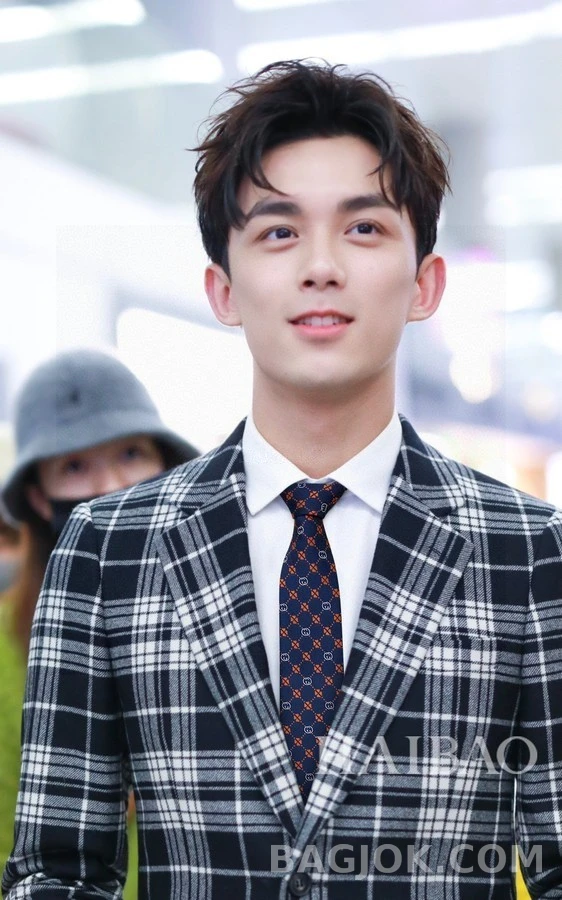 구찌 구찌 더블 G 모노그램 넥타이 상세 이미지