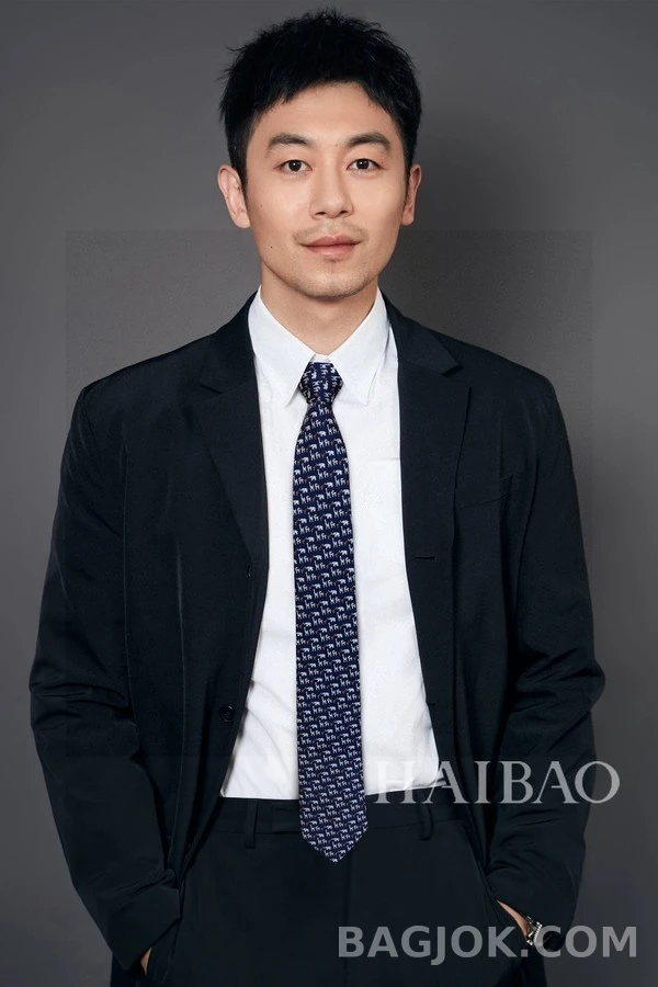 에르메스 에르메스 동물 프린트 넥타이 상세 이미지