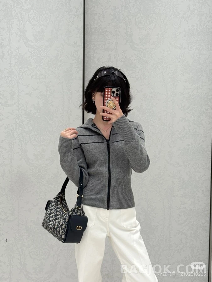 디올 디올 레터링 스트라이프 와이드 카라 집업 자켓 상세 이미지