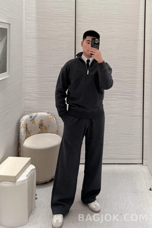 디올 디올 로고 반집업 맨투맨 상세 이미지