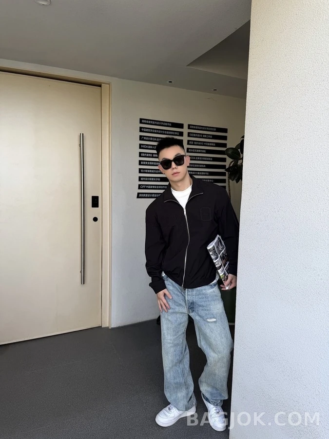 디올 디올 메달리온 자수 패치 자켓 상세 이미지
