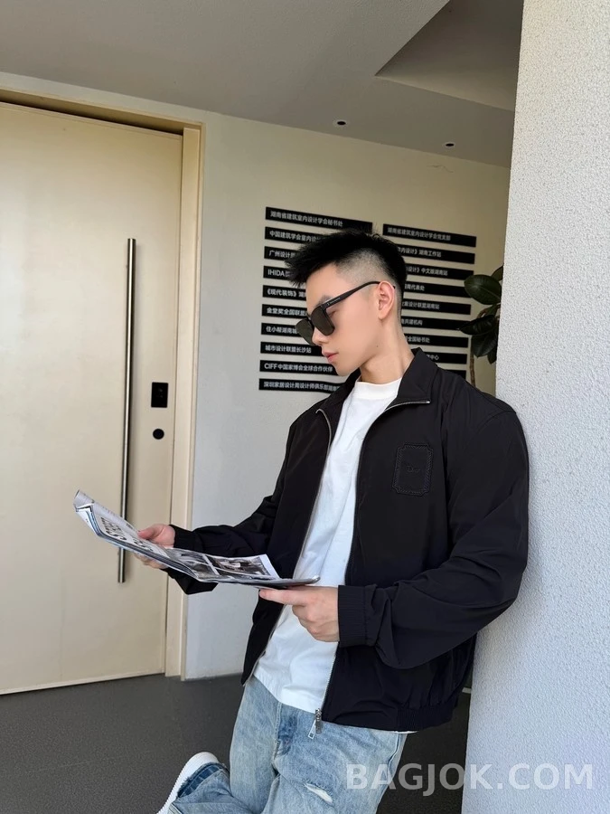 디올 디올 메달리온 자수 패치 자켓 상세 이미지