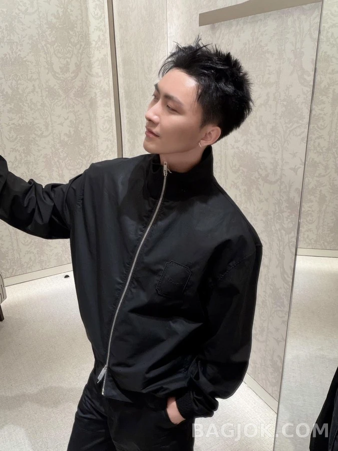 디올 디올 메달리온 자수 패치 자켓 상세 이미지