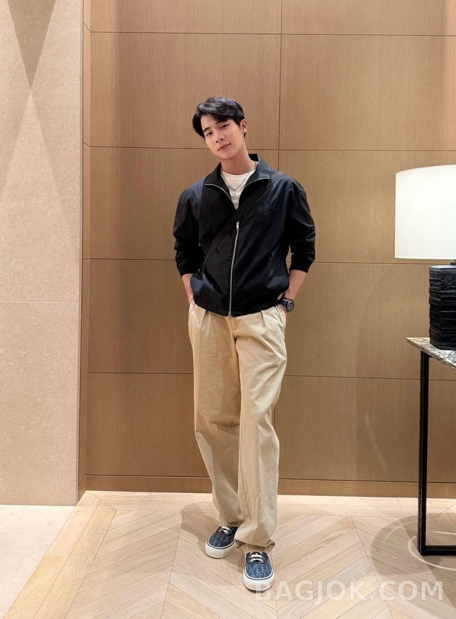 디올 디올 메달리온 자수 패치 자켓 상세 이미지
