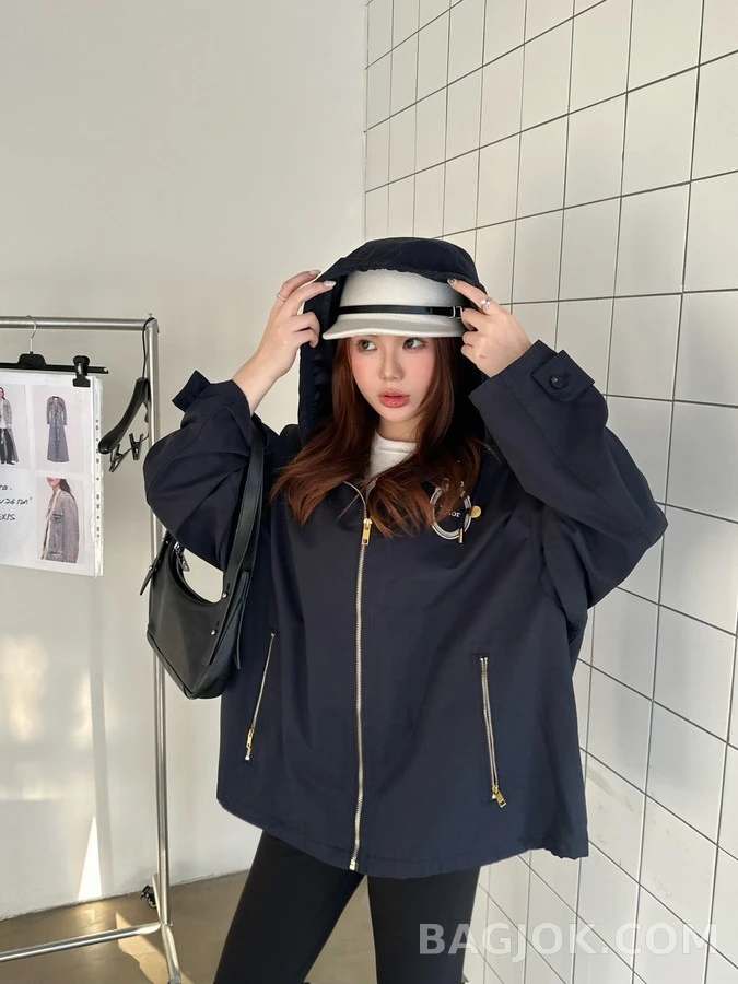 디올 디올 메달리온 자수 후드 집업 상세 이미지